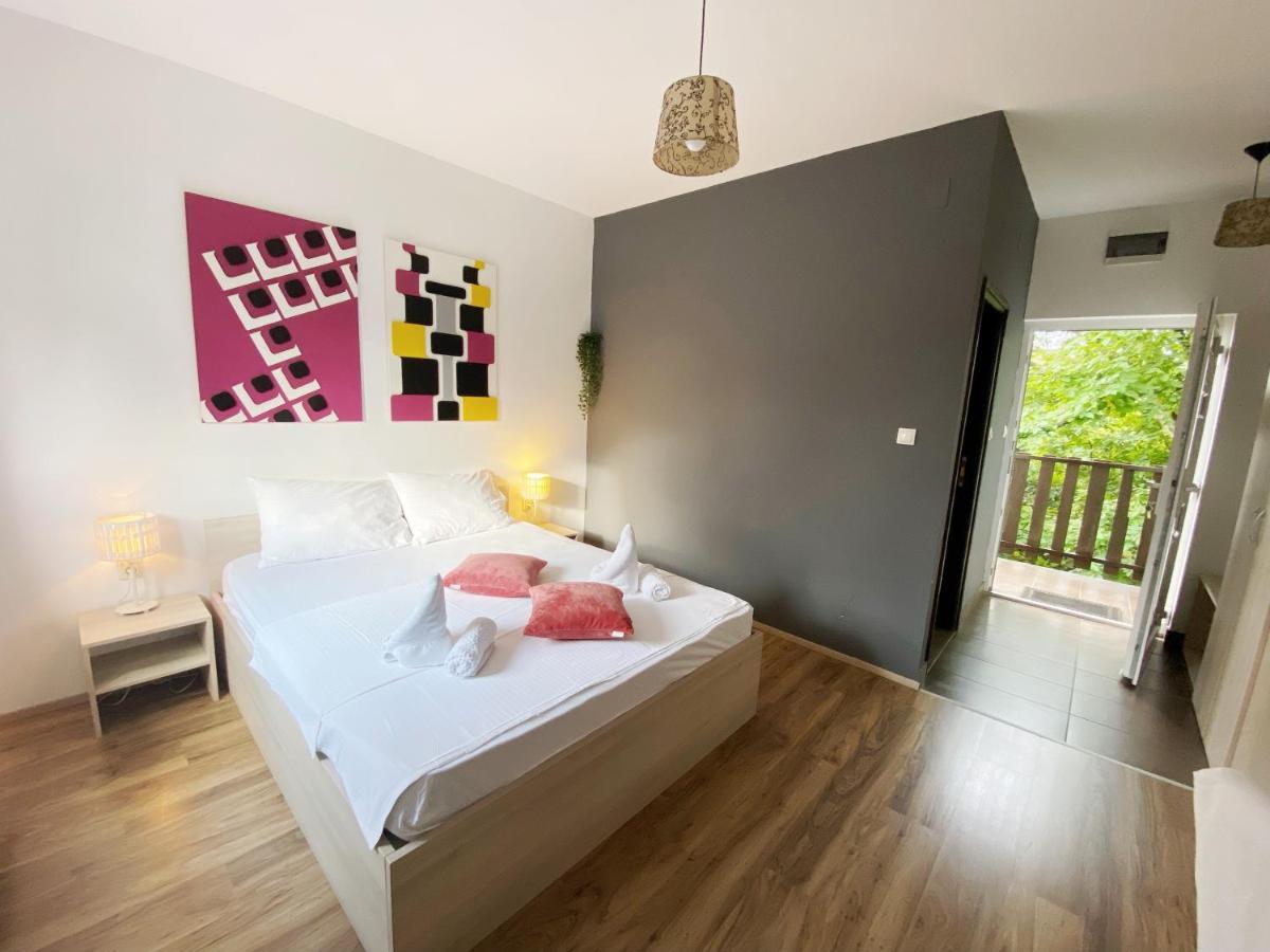 Hotel Guesthouse Stari Jasen Velika Mlaka Exteriör bild